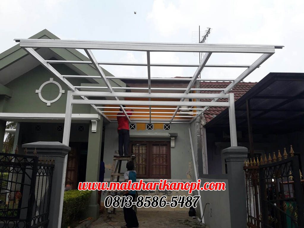 Hasil Pemasangan Kanopi Baja Ringan Murah Atap Alderon di Komplek Limus Pratama, Blok E3 No.1, Cileungsi, Bogor