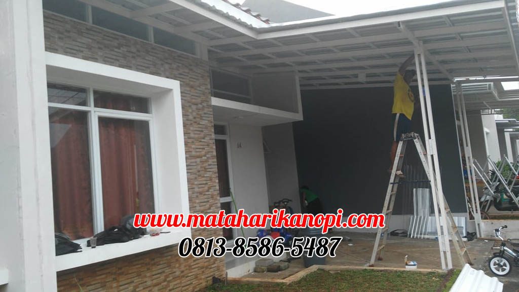Hasil Pemasangan Kanopi Baja Ringan Atap Spandek Elegan Plus Cat Putih di Perum The Royal Felice Blok A4, Kalimulya Depok