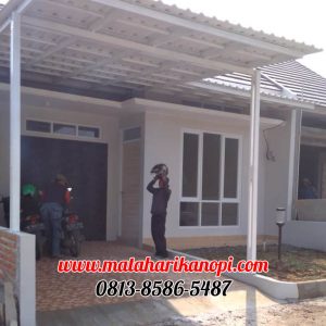 Hasil Pemasangan Kanopi Baja Ringan Atap Alderon (Sunpanel) Super Elegan Plus Cat Putih di Perum De Fatmawati, Meruyung, Kubah Mas, Depok