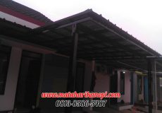 Hasil Pemasangan Kanopi Baja Ringan Atap Spandek Standar Plus Cat Hitam di Perum Barakana Residence B16, Rawageni, Depok