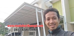Hasil Pemasangan Kanopi Baja Ringan Atap Alderon Sunpenal Type Super Elegan Plus Cat Putih di Mampang Hills