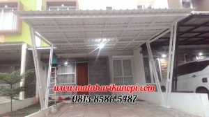 Hasil Pemasangan Kanopi Baja Ringan Atap Alderon Sunpanel Super Elegan Model Tiang V Spesial Plus Cat Putih di Perum Syamsa Naura Blok A10 Depok