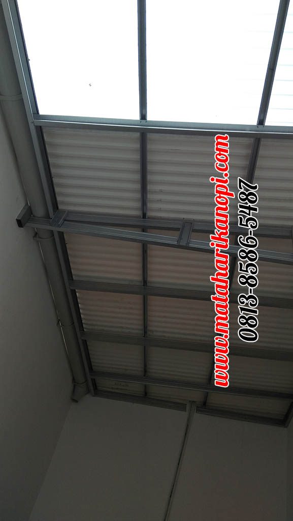 Hasil Pemasangan Kanopi Baja Ringan Atap Solartuff mix Alderon RS di Perum Bukit Golf, Blok EE9 NO.5, Cibubur, Jakarta Timur