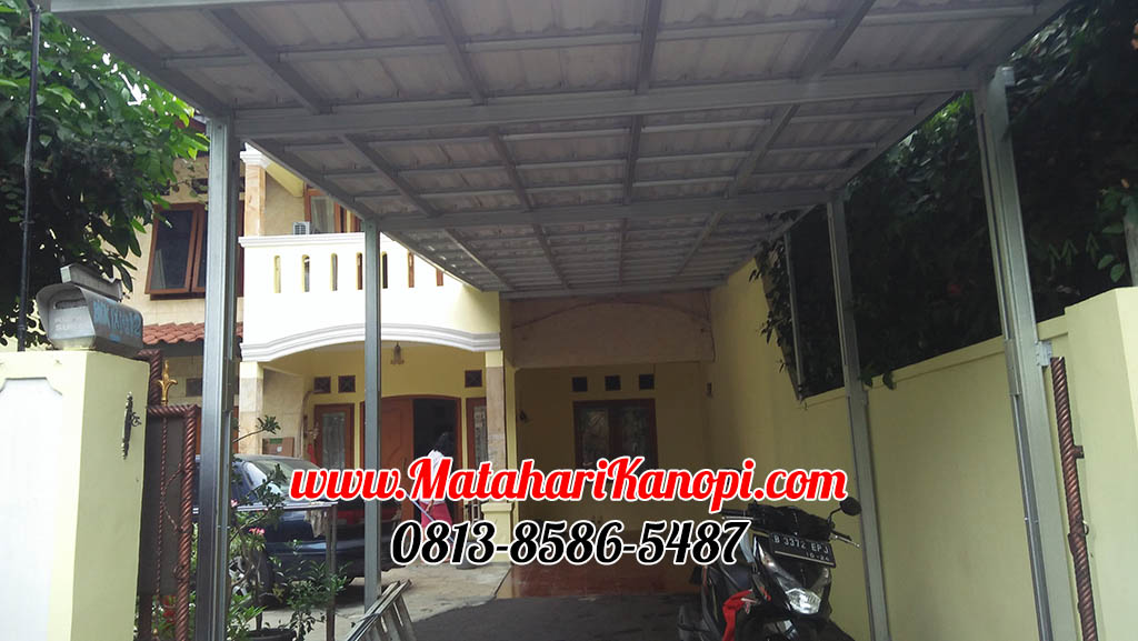 Hasil Pemasangan Kanopi Baja Ringan Atap Alderon Sunpanel Super Elegan di Proklamasi Depok