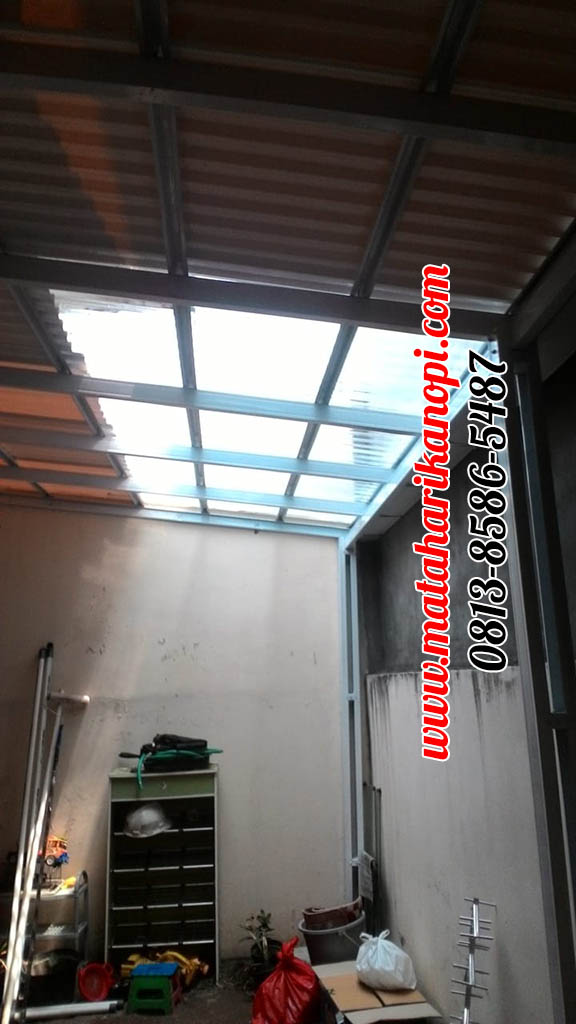Hasil Pemasangan Kanopi Baja Ringan Atap Solartuff mix Alderon RS di Perum Bukit Golf, Blok EE9 NO.5, Cibubur, Jakarta Timur