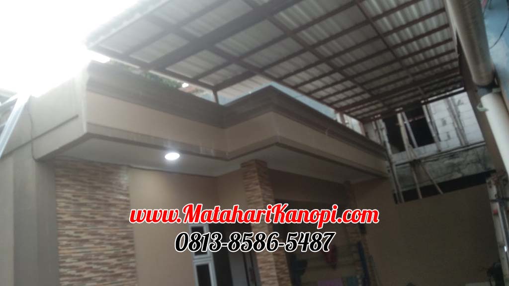Hasil Pemasangan Kanopi Baja Ringan Atap Alderon Sunpanel Super Elegan Plus Cat Coklat di An-Nizhomiyah Cilodong Depok