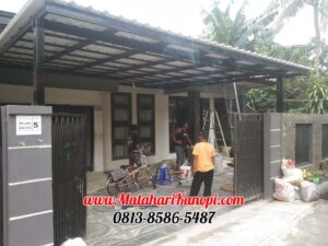 Hasil Pemasangan Kanopi Baja Ringan Atap Alderon Sunpanel Elegan Plus Cat Hitam di Margonda Depok