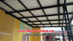 Hasil Pemasangan Kanopi Baja Ringan Atap Alderon Sunapel Super Elegan Plus Cat Hitam di Griya Cilodong Asri Depok