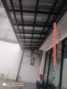 Hasil Pemasangan Kanopi Baja Ringan Atap Spandek Super Elegan Plus Cat Hitam di Kelapa 2 Depok Sebelah Hey Cafe