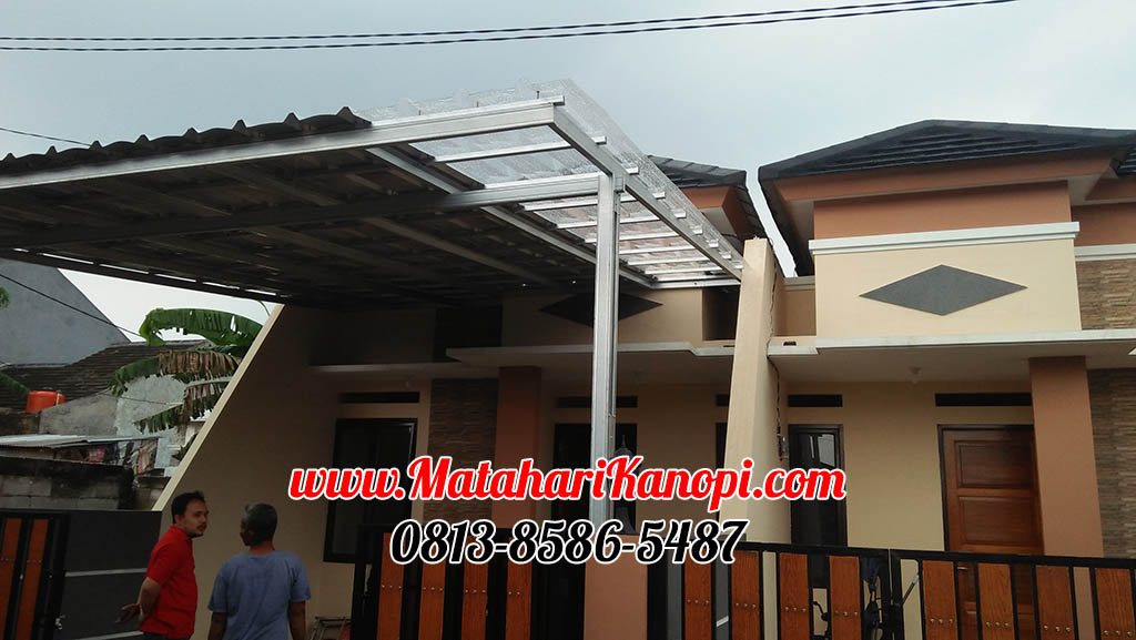 Hasil Pemasangan Kanopi Baja Ringan Atap Solartuff Transparan Gelombang Spandek di Pondok Petir Depok