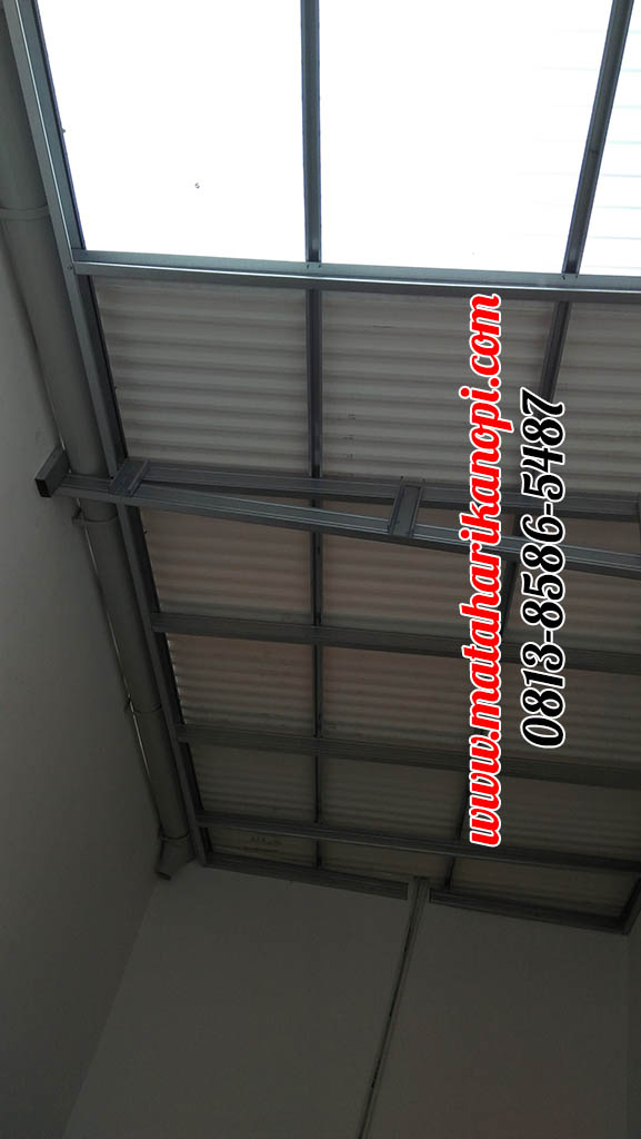 Hasil Pemasangan Kanopi Baja Ringan Atap Solartuff mix Alderon RS Standar di Perum Bukit Golf Blok EE9 NO.5 Cibubur Jakarta Timur