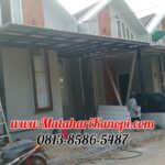 Hasil Pemasangan Kanopi Baja Ringan Atap Alderon Sunpanel Super Elegan Plus Cata Rangka Hitam di Perum Madrid Residece Cilodong Depok